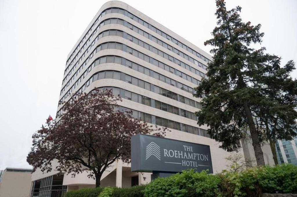 The Roehampton Hotel Toronto Bagian luar foto